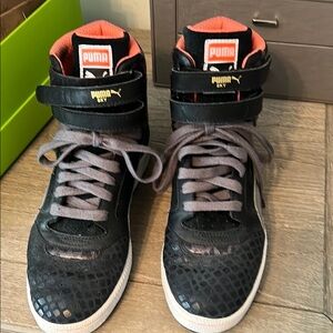 Puma Black and Gray High-Top Sneakers with Velcro Strap